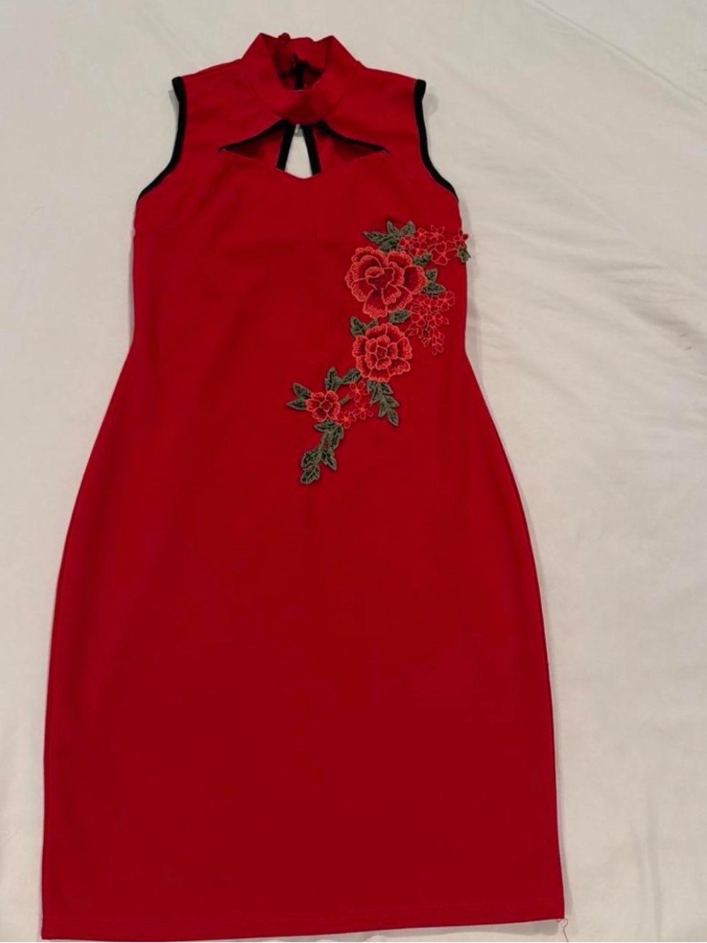 Red Embroidered Floral Midi Dress with Keyhole Neck